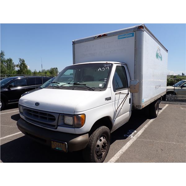 2000 Ford E-350 Super Duty