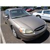 Image 2 : 2002 Ford Taurus