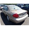 Image 4 : 2002 Ford Taurus