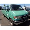 Image 2 : 1996 Dodge Ram Wagon