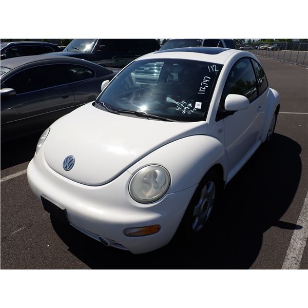 2000 Volkswagen New Beetle