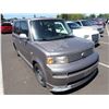 Image 2 : 2006 Scion xB