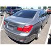 Image 3 : 2012 BMW 740i