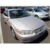 Image 2 : 2001 Toyota Camry