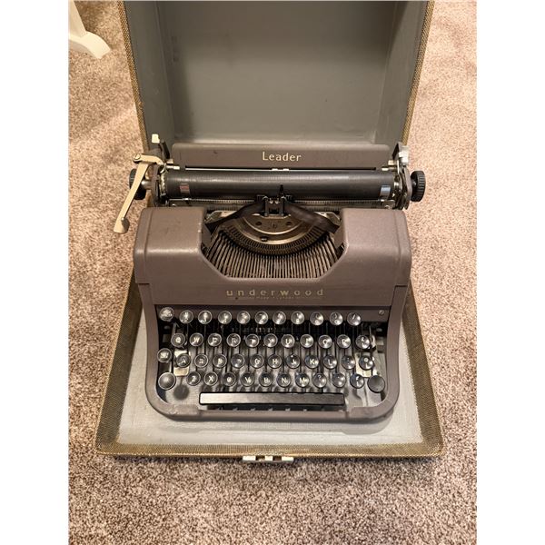 Underwood leader made in Canada typewriter