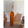 Image 1 : Bottle and contents