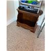 Image 1 : Side table