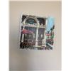 Image 3 : 4 smaller canvas  art