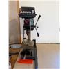 Image 1 : Delta drill press