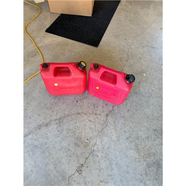 Fuel containers