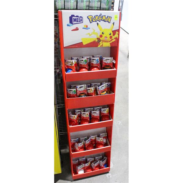POKEMON DISPLAY WITH COLLECTOR POKEBALL