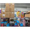 Image 2 : LARGE LOT OF ASSORTED CANDIES INCLUDES R2 DELIX
