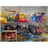 Image 2 : LARGE LOT OF ASSORTED CHIPS, CHEESIES, CRISPY