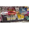Image 4 : MASSIVE LOT OF ASSORTED CAT AND DOG FOOD + LITTER