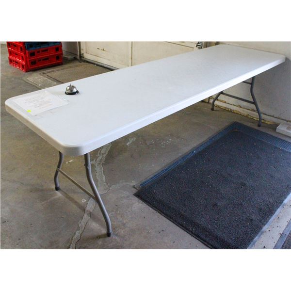 10' FOLDING TABLE