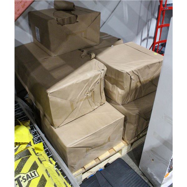 PALLET OF PAPER BAGS