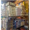 Image 3 : LARGE LOT OF ASSORTED BOARDGAMES INCLUDES TICKET