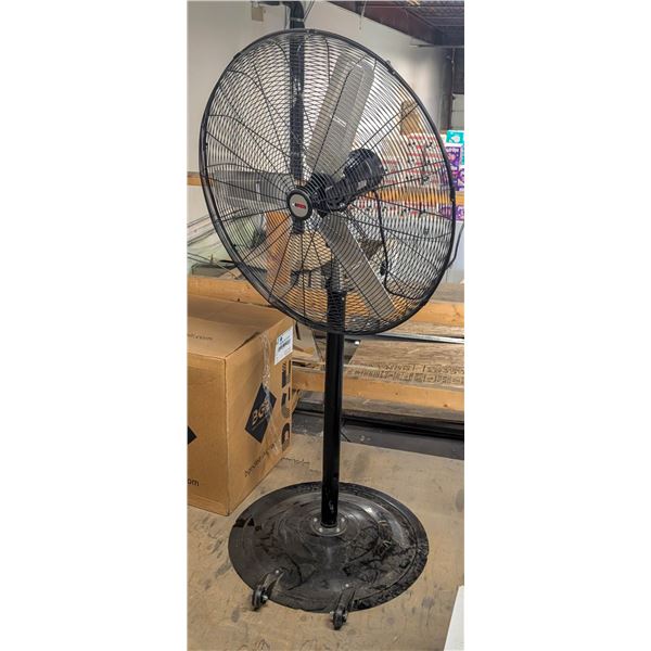LARGE FLOORSTANDING OSCILLATING FAN