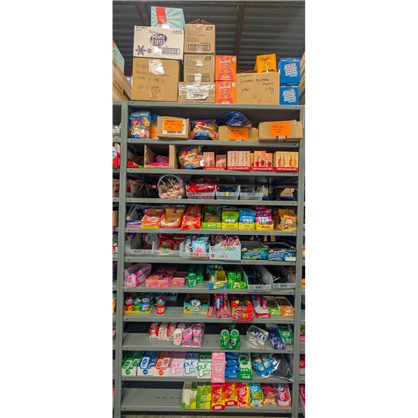 LARGE LOT OF CANDIES AND GUM INCLUDES SQUASHIES