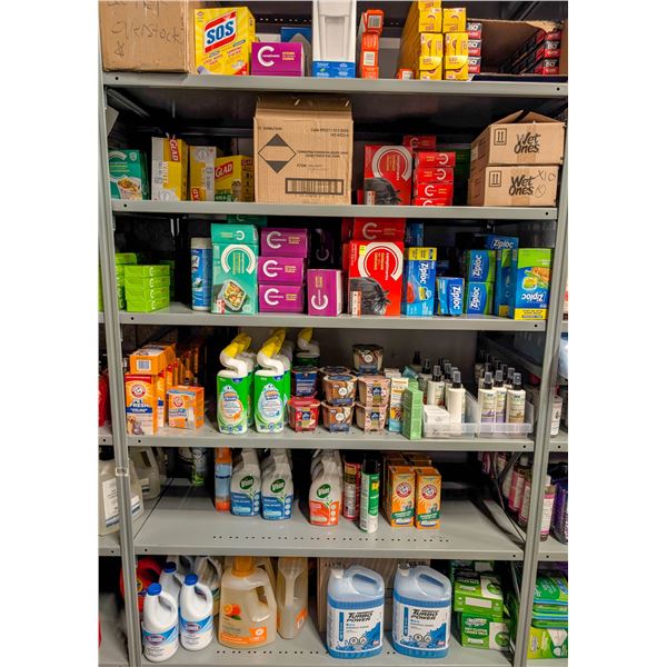 LARGE LOT OF CLEANING SUPPLIES INCLUDES VIM,