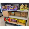 Image 3 : LARGE LOT OF CANDIES AND CHOCOLATES, INCLUDES
