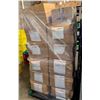 Image 1 : PALLET OF MICELLANEOUS INCLUDES CLEANING PRODUCTS