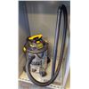 Image 1 : STANLEY FATMAX 6HP 10 GALLON SHOP VAC