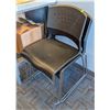 Image 1 : LOT OF 4 HARDSHELL CHAIRS