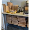Image 2 : SHIPPERS DESK WITH CONTENTS INCLUDES TAPE