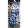 Image 1 : BLUE PORTABLE STAIRCASE
