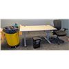 Image 1 : LOT OF OFFICE FURNITURE INCLUDES DESK OFFICE