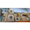 Image 1 : LARGE LOT OF TOILET PAPER, CAT LITTER AND CLEANING