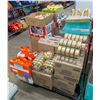 Image 2 : PALLET OF CHOCOLATES INCLUDES LINDT, KINDER, REESE