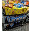 Image 1 : LARGE LOT OF ICE CREAMS LOCATED ON CART