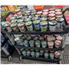 Image 1 : LARGE LOT OF ICE CREAMS LOCATED ON CART