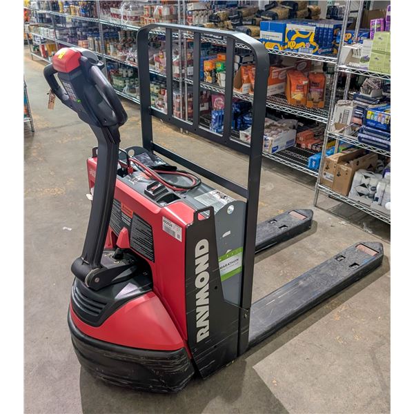 RAYMOND ELECTRIC PALLET JACK