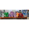 Image 1 : LARGE LOT OF CAT AND DOG FOOD AND CAT LITTER