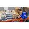Image 3 : LARGE LOT OF CHRISTMAS WRAPPING, MASON JARS,