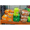 Image 2 : LARGE LOT OF POP INCLUDES CRUSH, 7 UP, MUG
