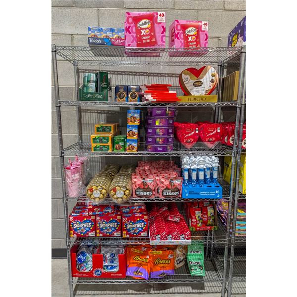 LARGE LOT OF CHOCOLATES INCLUDES GOLDFISH,
