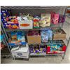 Image 2 : LARGE LOT OF CHOCOLATES INCLUDES LINDT, PEEPS
