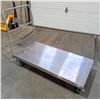 Image 1 : STEEL INDUSTRIAL INVENTORY CART ON CASTORS