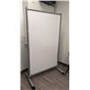 Image 1 : ROLLING WHITEBOARD