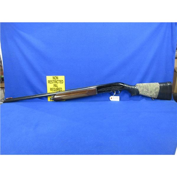 Non-Restricted - Beretta Model 301 in 12 Ga. 2 3/4"
