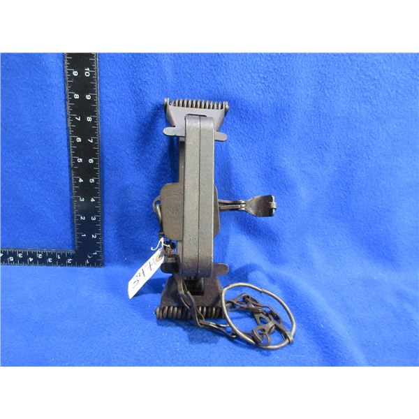 Vintage Easy Set Square Grip # 3 Trap