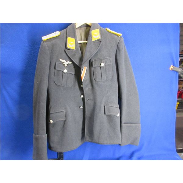 WWII German Luftwaffe Tunic -Original Insignia for Lieut, Paratroop Regiment