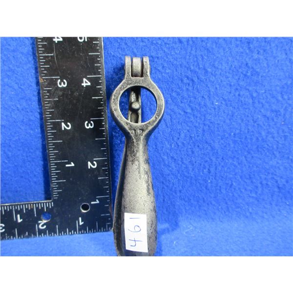 Vintage 12 Gauge Shotshell Reloading Primer Tool
