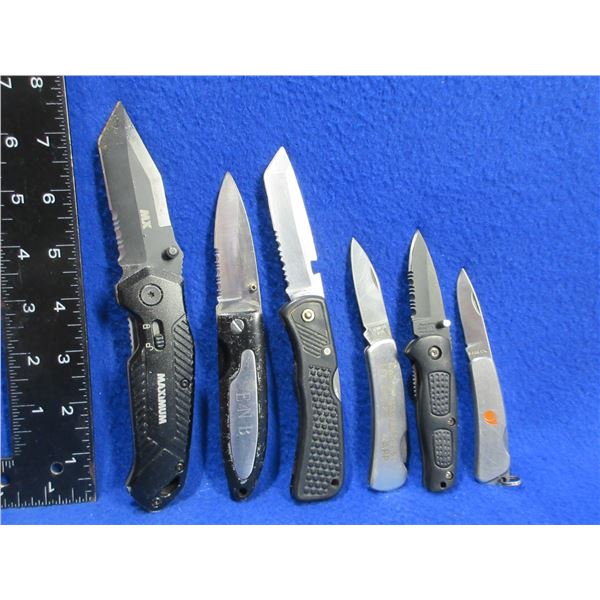 6 Assorted Folding Lock Blade Knives - 3 have Clips