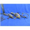 Image 1 : 3 Vintage Oneida Victor Traps - #1 1/2 Single Long Spring