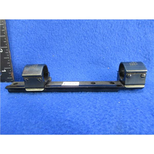 Weaver # 170 Base with Weaver 3/4" Pivot Mount Rings